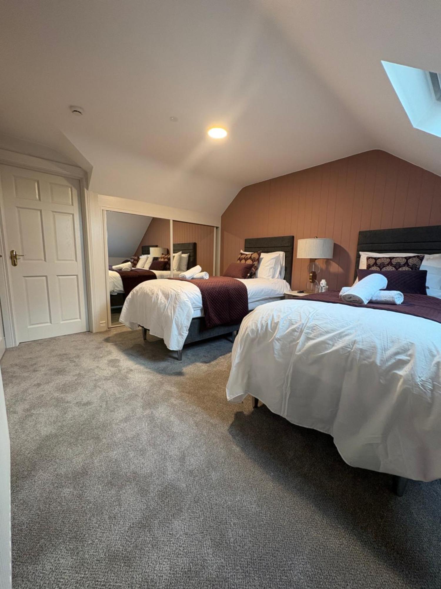 The Copper Still Bar Restaurant & Boutique Rooms Dromod Exteriör bild
